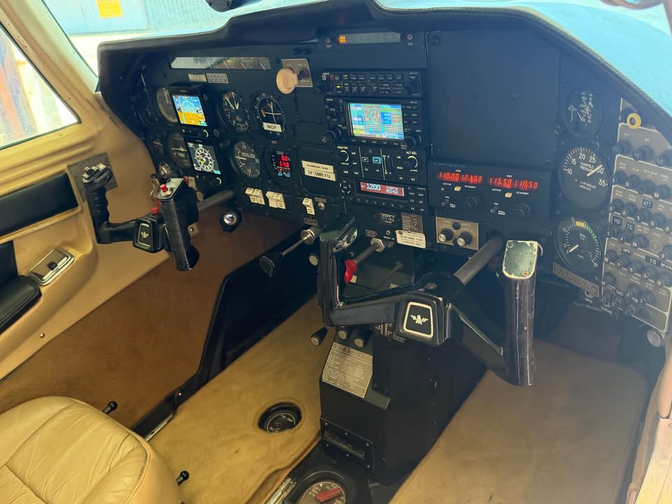 1982 Mooney M20J, photo 4