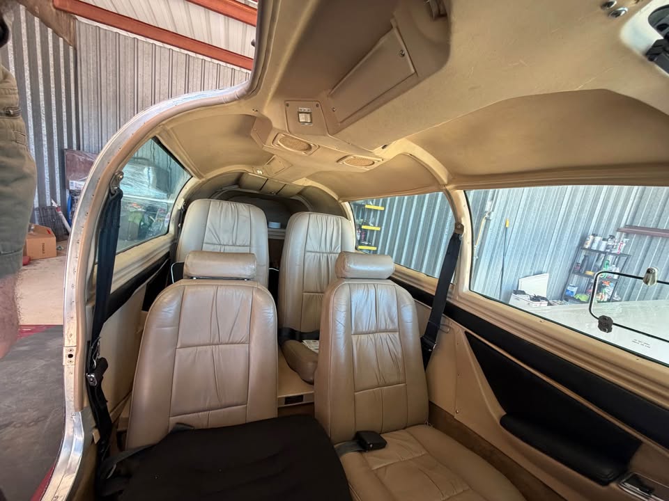 1982 Mooney M20J, photo 5