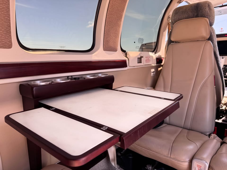 2003 Beechcraft A36 Bonanza, photo 6