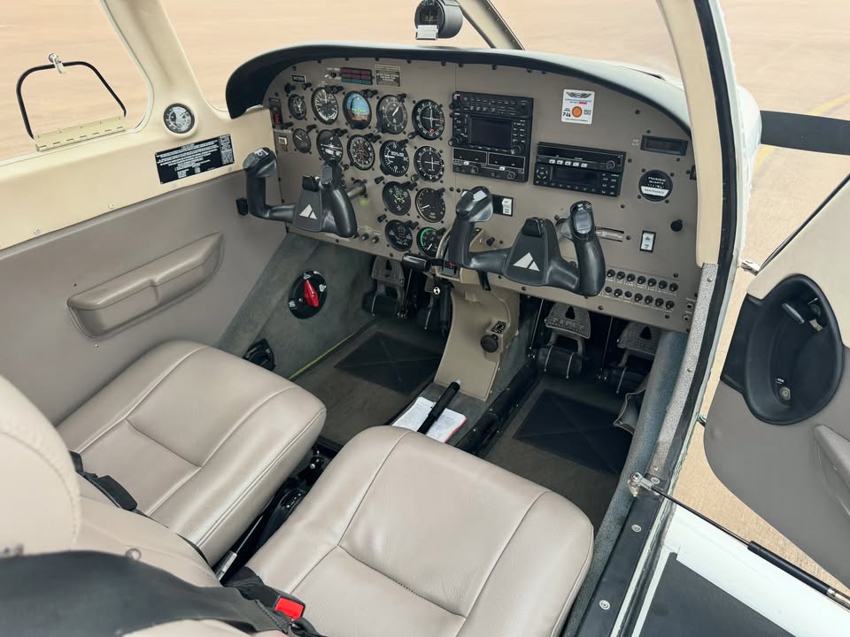 2004 Piper 2004 Piper Archer III PA-28-181 - IFR, GNS 430W, ADS-B In/Out, photo 12