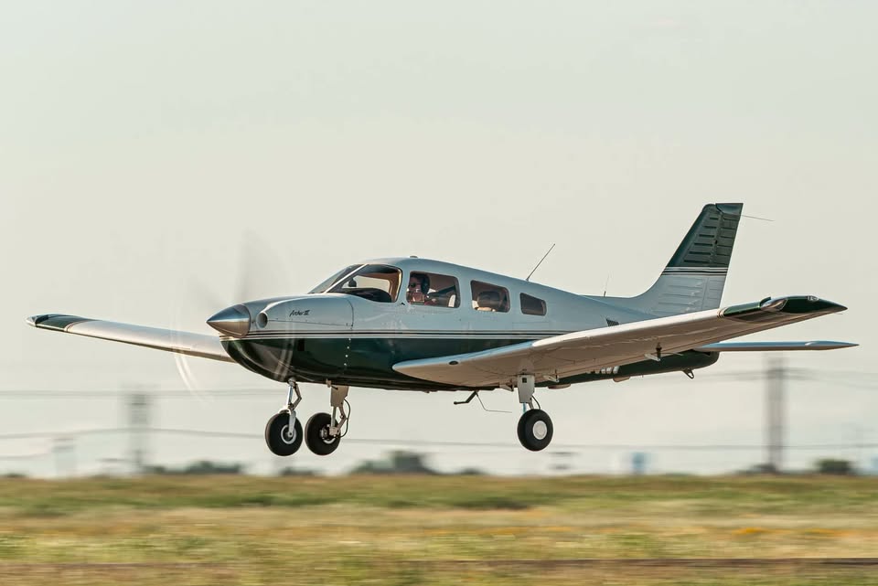 2004 Piper 2004 Piper Archer III PA-28-181 - IFR, GNS 430W, ADS-B In/Out, photo 19