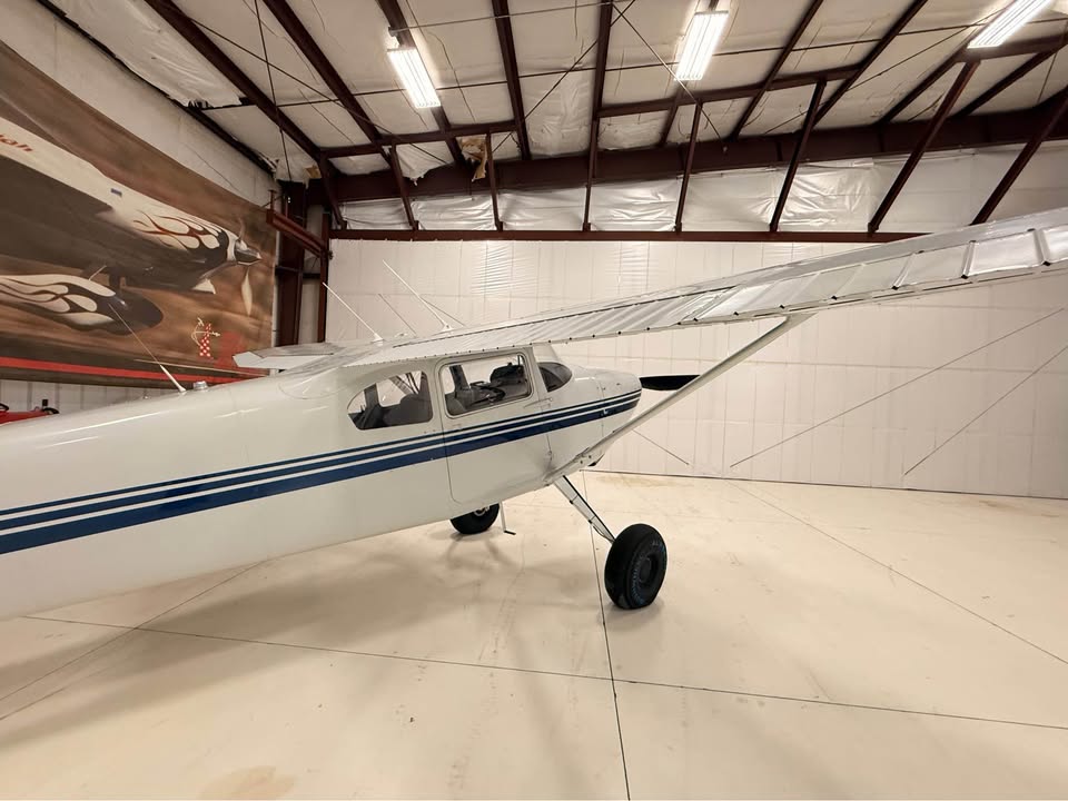 1955 Cessna 180, photo 11