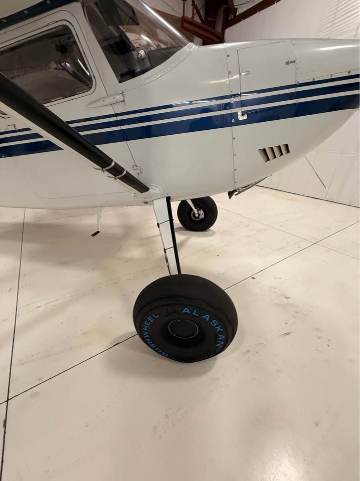 1955 Cessna 180, photo 14