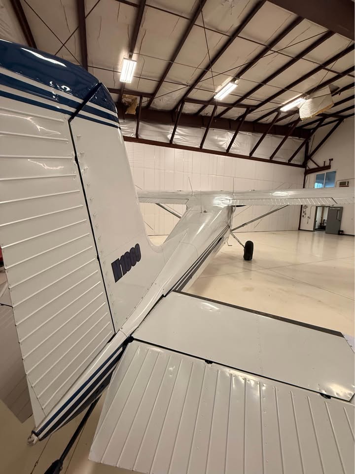 1955 Cessna 180, photo 9
