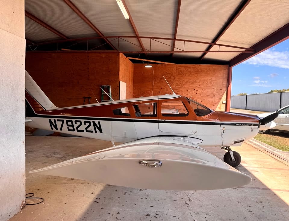1969 Piper Cherokee 180D - Fresh Annual, photo 2