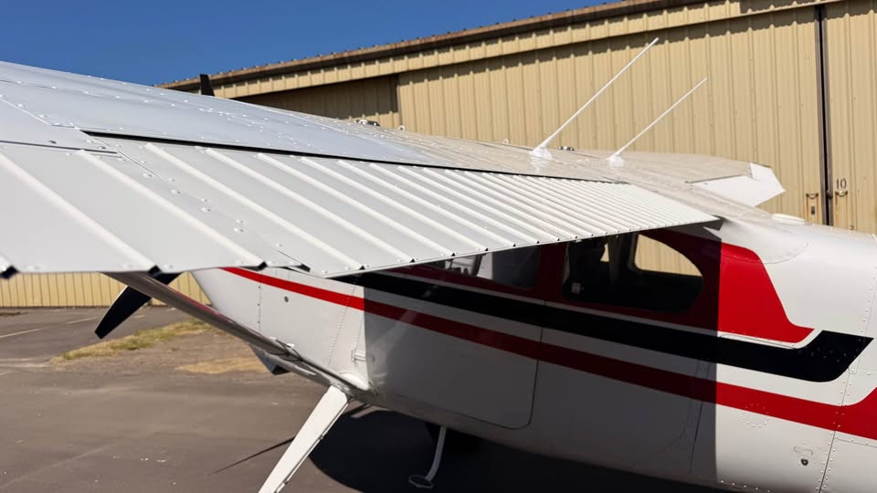 1958 Cessna 180a, photo 8