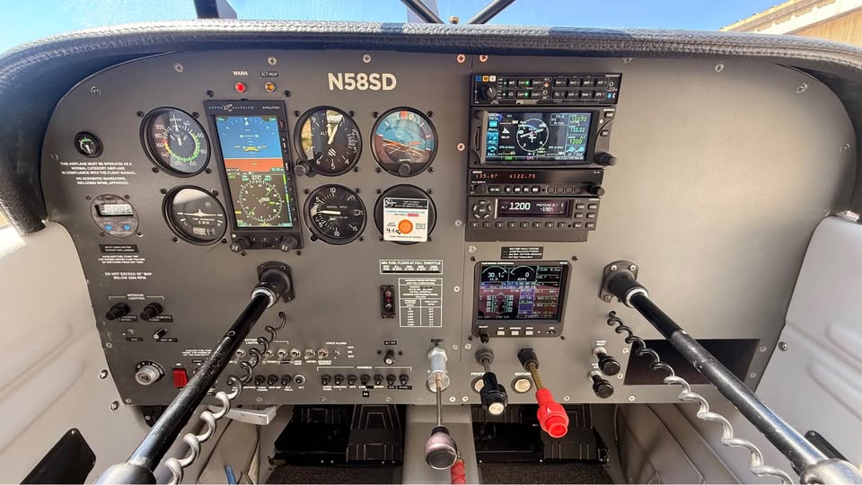 1958 Cessna 180a, photo 18