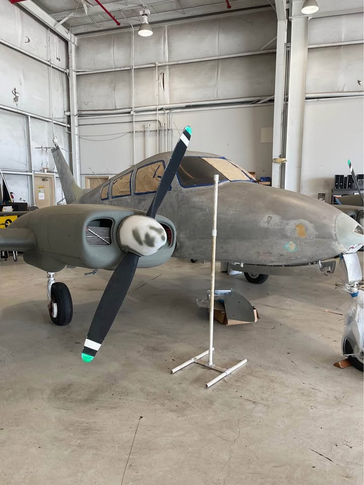 Cessna 310 Riley Rocket, photo 2