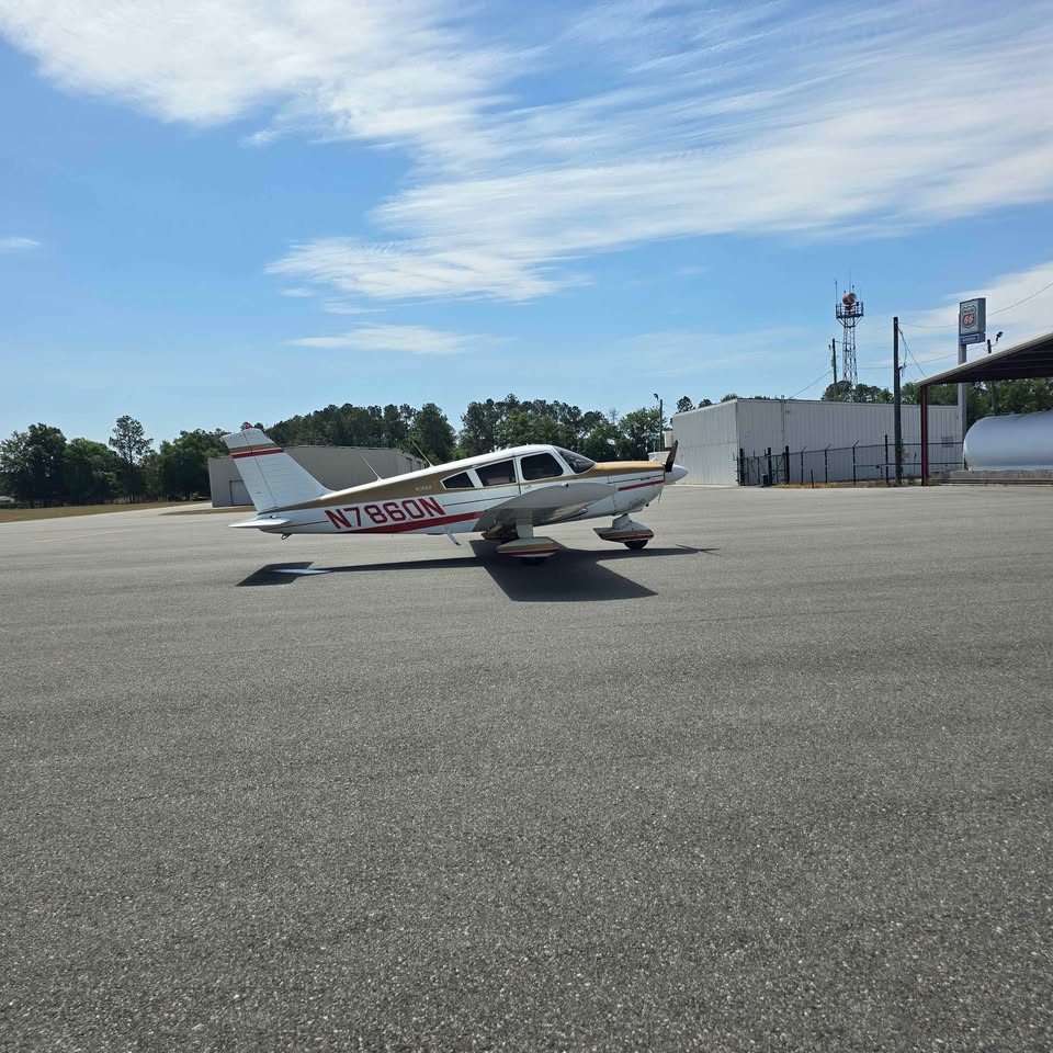 1969 Piper Cherokee, 180E. pa 28, photo 3