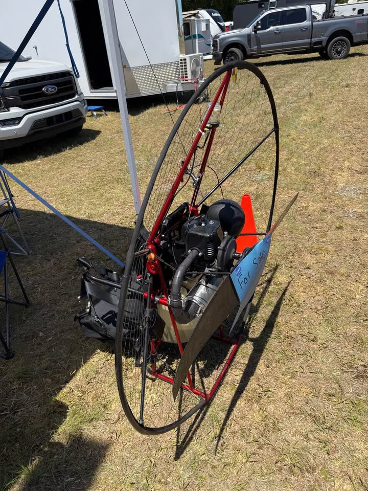 Paramotor, photo 2