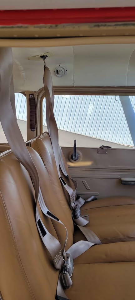 1967 Cessna 180H, photo 10
