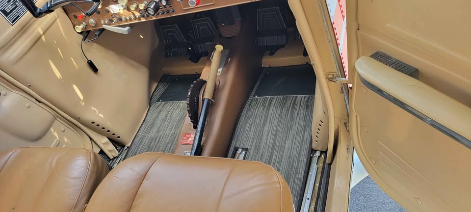 1967 Cessna 180H, photo 11