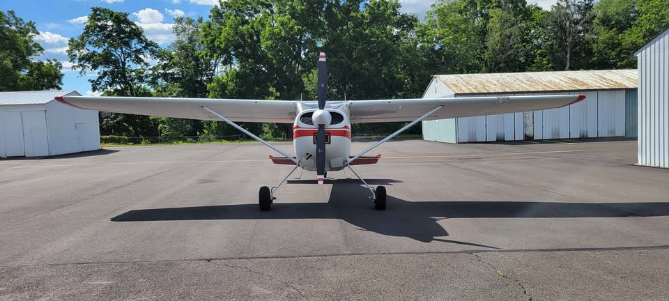 1967 Cessna 180H, photo 2