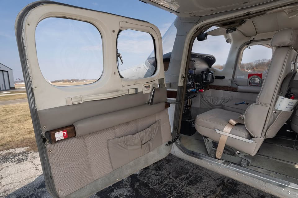 1980 Cessna P210N, photo 6