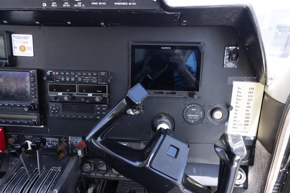 1967 Cessna 310p, photo 12