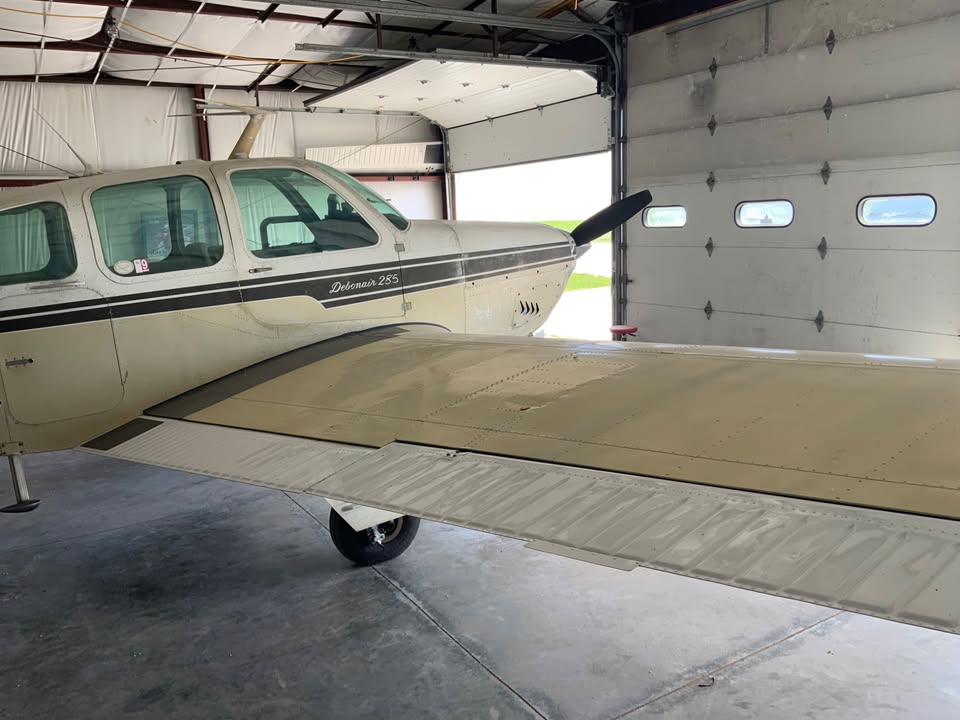 Airplane Beechcraft C33A, photo 6