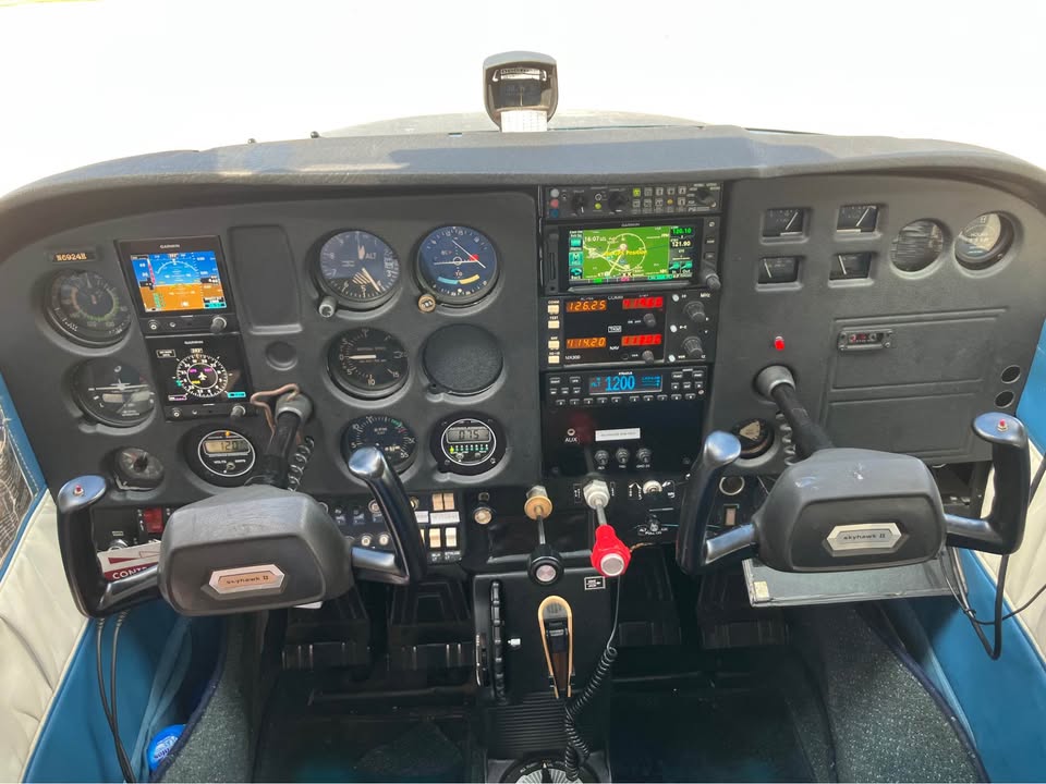 1975 Cessna 172, photo 10