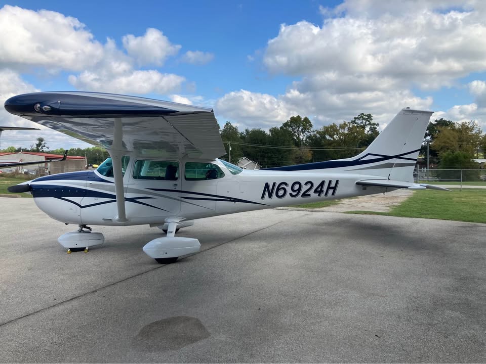 1975 Cessna 172, photo 3