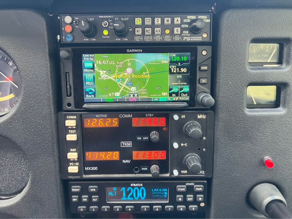 1975 Cessna 172, photo 9
