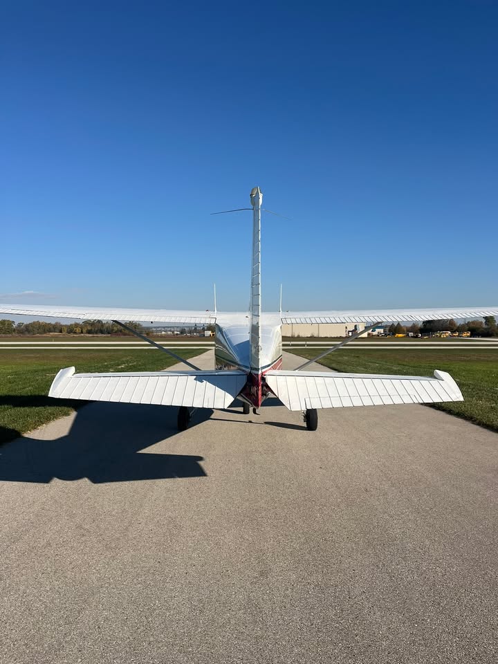 1958 Cessna 172, photo 9