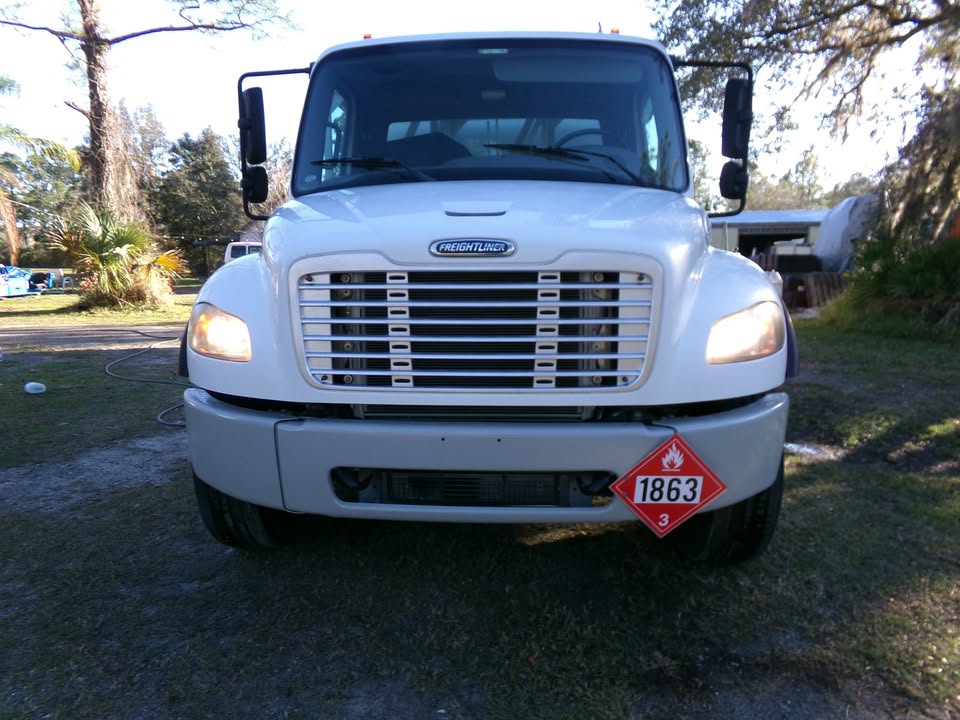 2009 Freightliner M2 Class Aircraft Refueler/Defueler 6000 gallon, photo 6