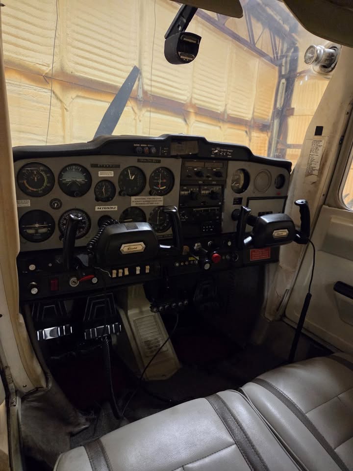 1976 Cessna C150M, photo 5