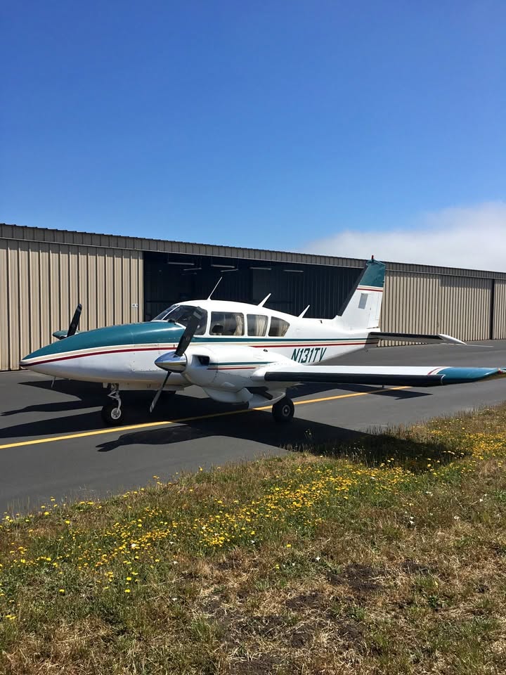 1977 Piper Turbo Aztec F, photo 1