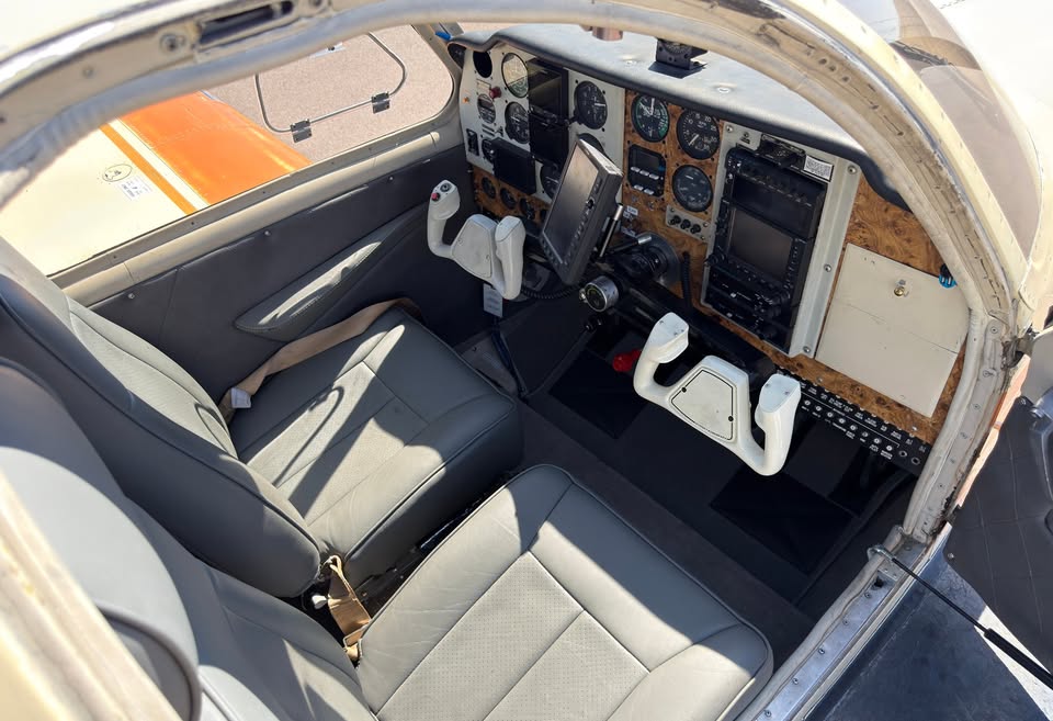 1959 Beechcraft K35 Bonanza, photo 3