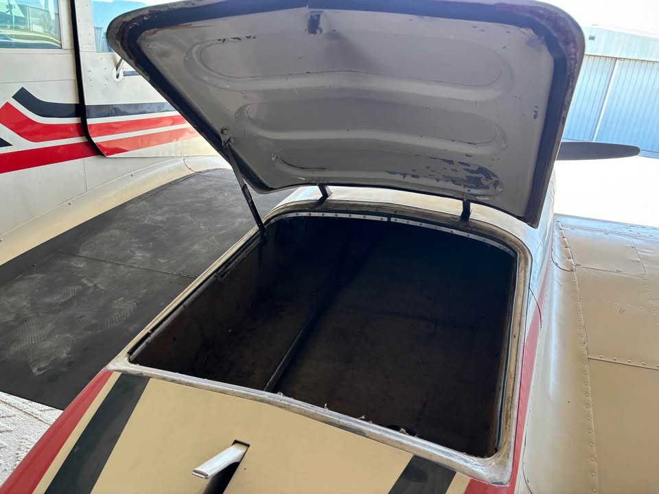 1967 Cessna 310 L, photo 12