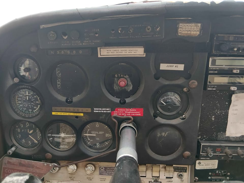 Cessna 206 jump, photo 6