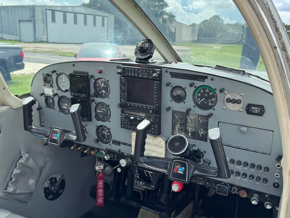 1967 Piper PA-28-140, photo 3