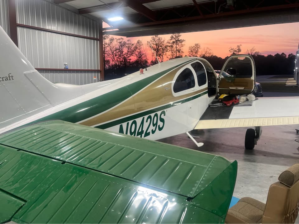 1966 Beechcraft Debonair/ Bonanza, photo 2