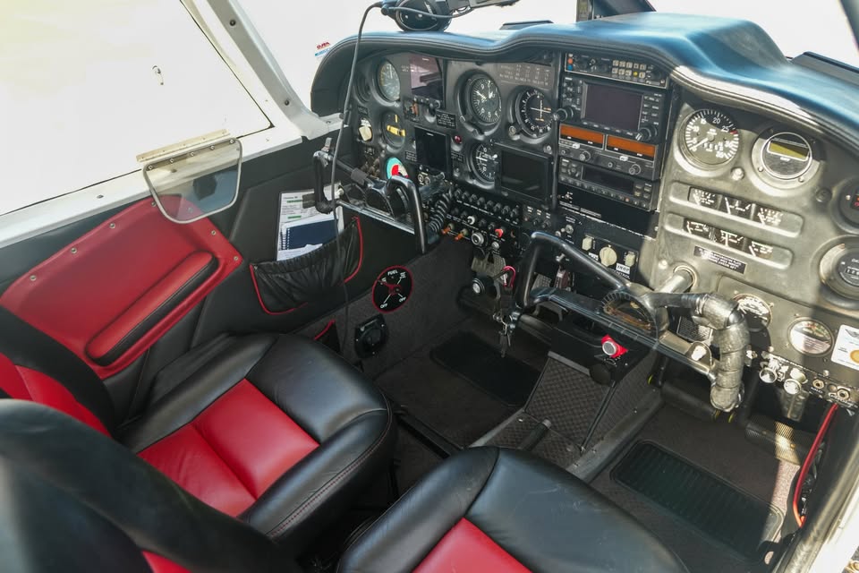 1966 Piper Cherokee 180, photo 7