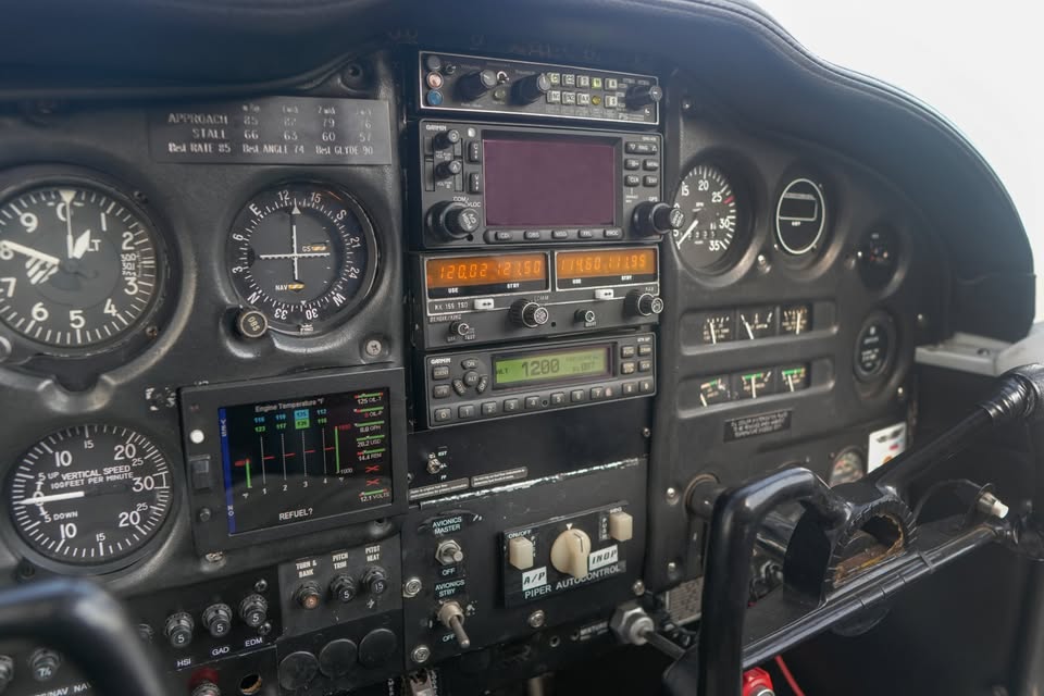 1966 Piper Cherokee 180, photo 8