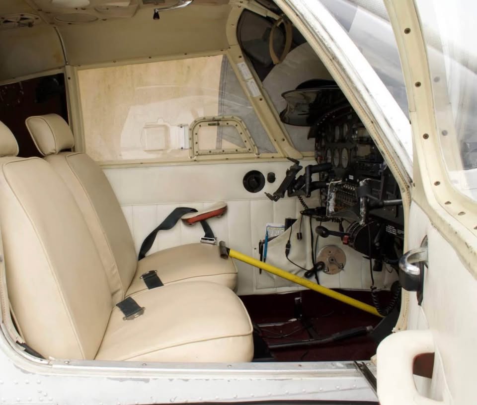1966 Piper Cherokee by owner, photo 2