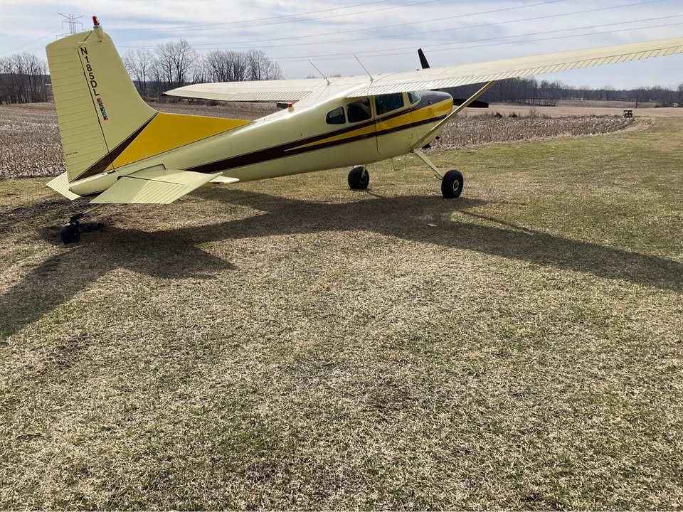 1964 Cessna 185, photo 2