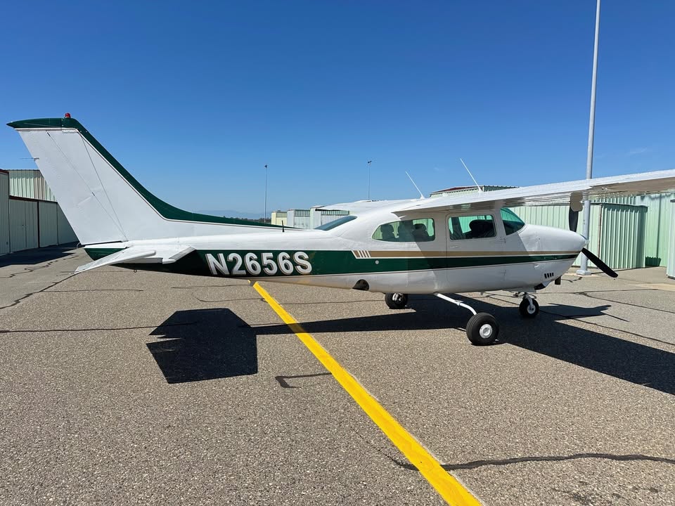 1967 Cessna turbo 210l, photo 2