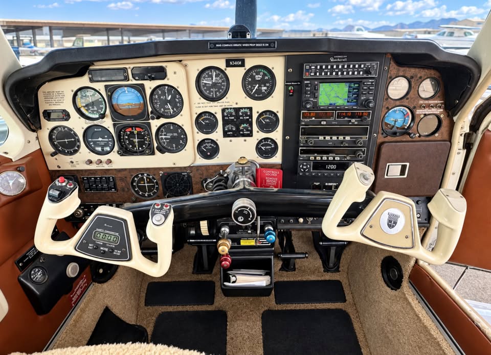1981 Beechcraft Bonanza A36TC Turbocharged, photo 4