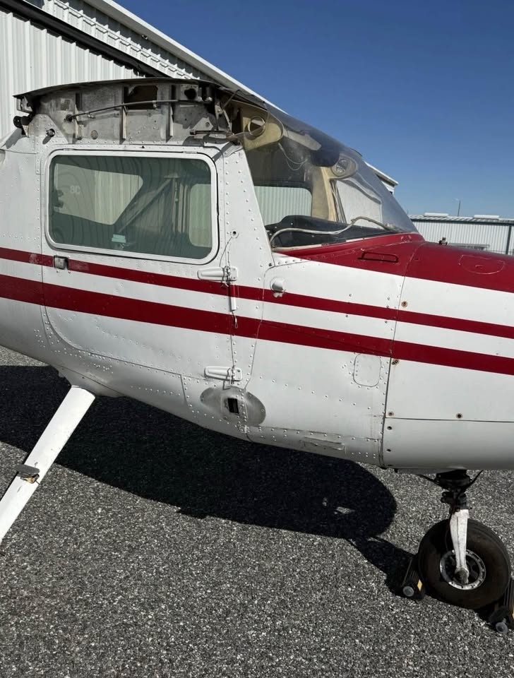 1977 Cessna 152 Aerobatic, photo 2