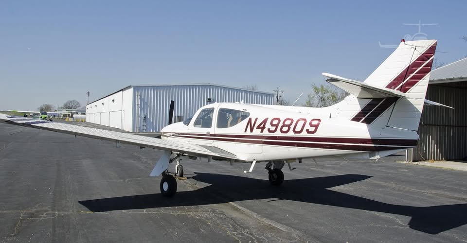 1976 Commander 114, photo 5