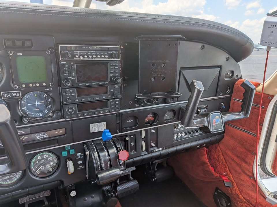 1980 Piper PA32R-301 saratoga sp, photo 12