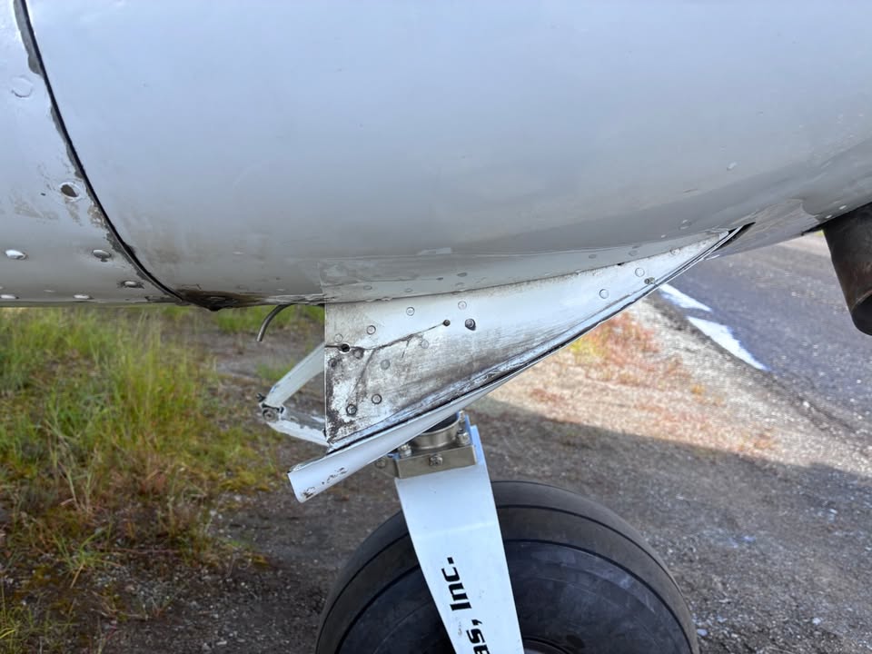 1964 Cessna 182G, photo 14