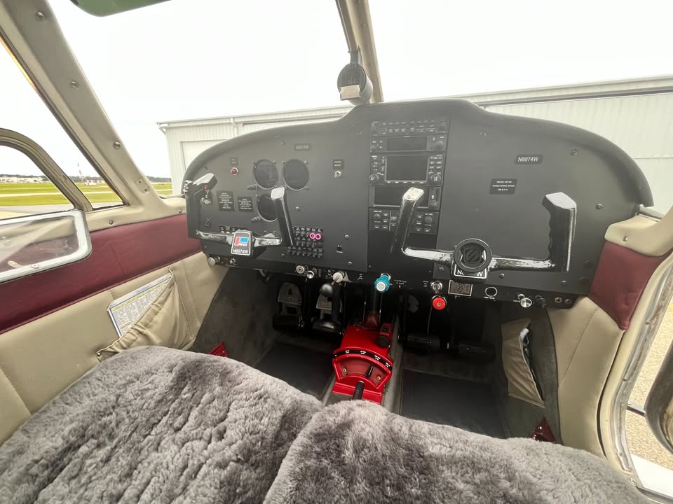 1966 Piper Cherokee PA28 235B, photo 2