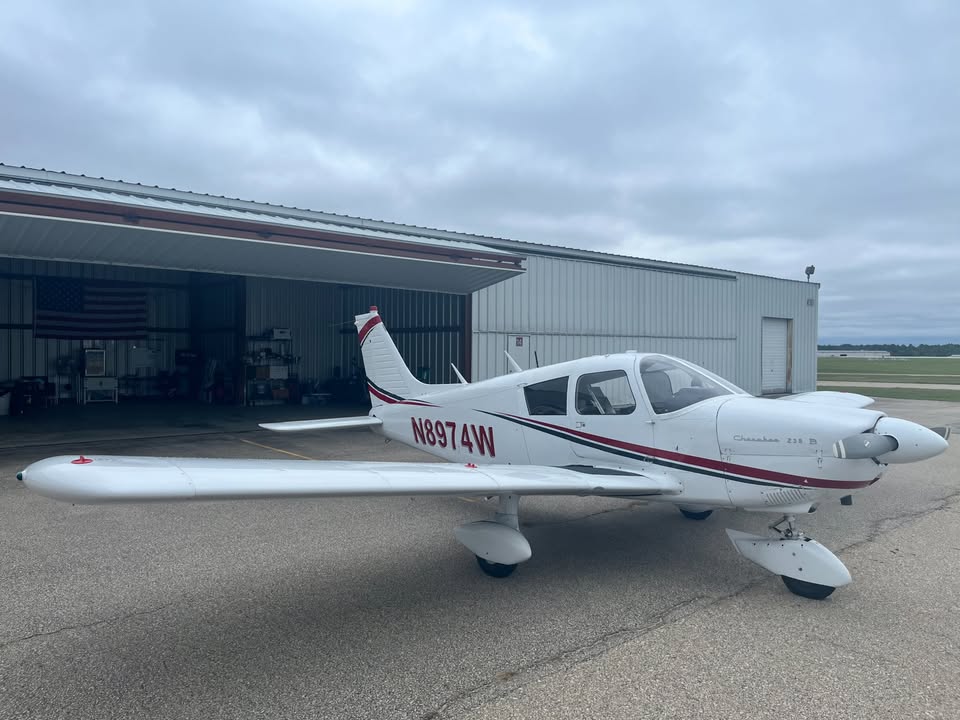 1966 Piper Cherokee PA28 235B, photo 8