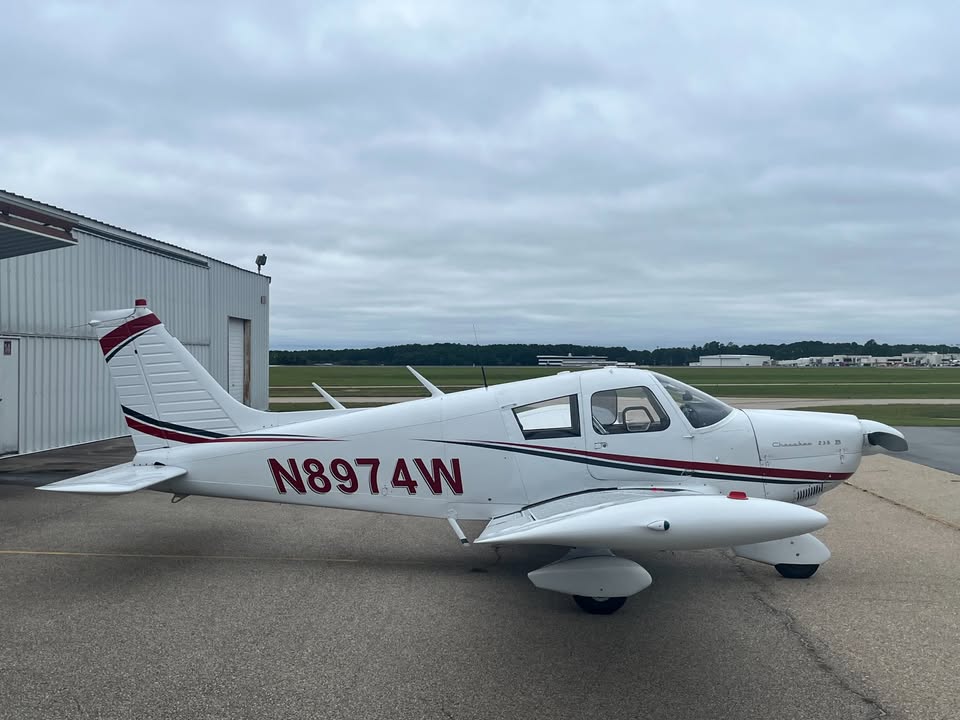 1966 Piper Cherokee PA28 235B, photo 7