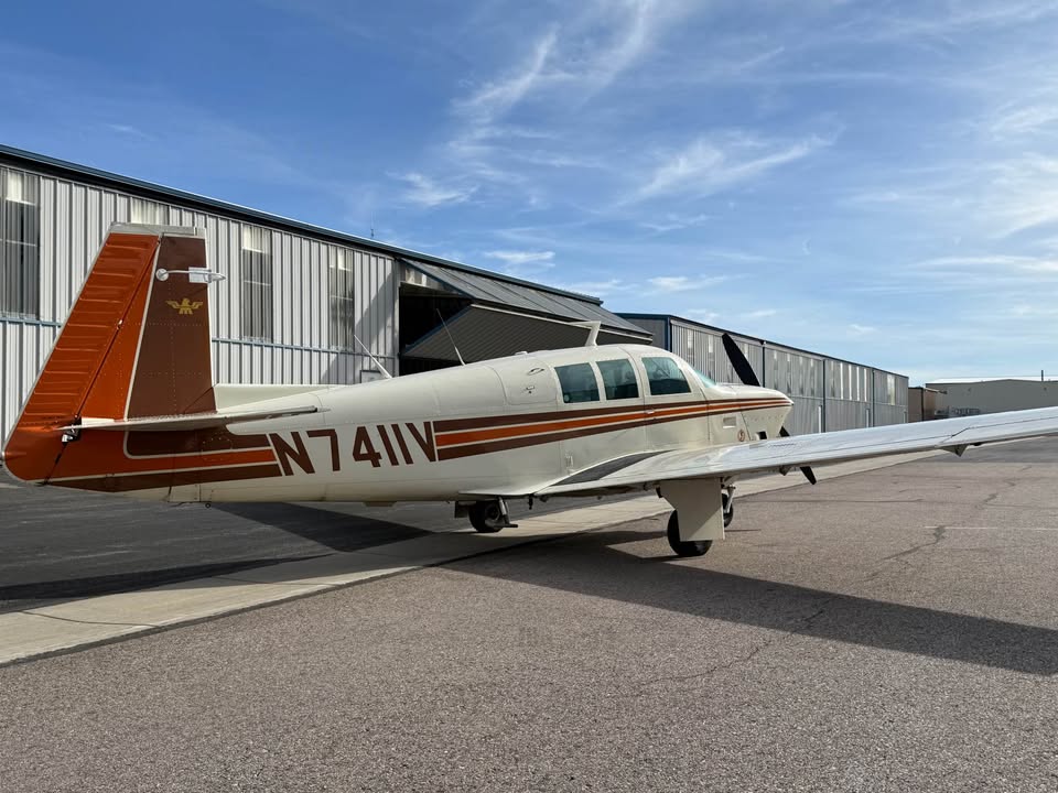 1975 Mooney M20F, photo 4