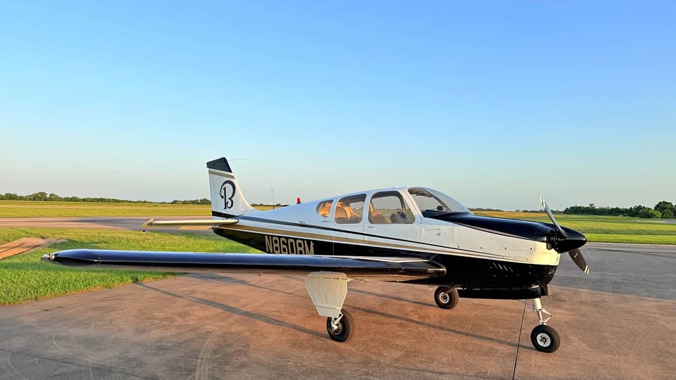 1963 Beechcraft debonair, photo 1