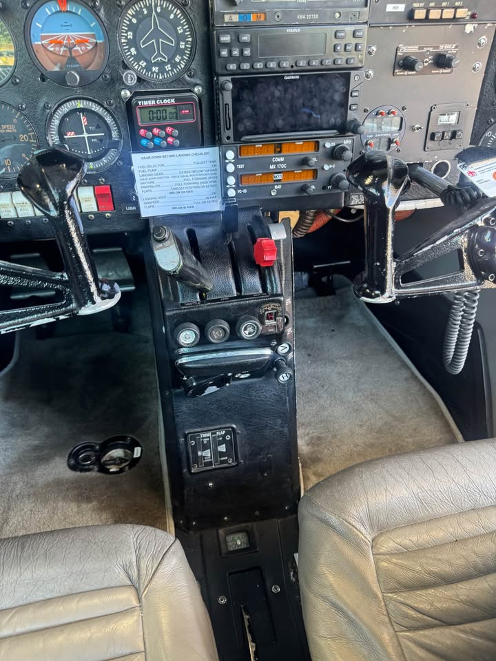 1975 Mooney M20E, photo 5