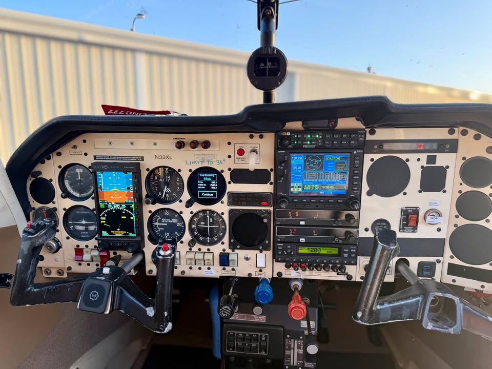 1981 Mooney M20K 231, photo 7