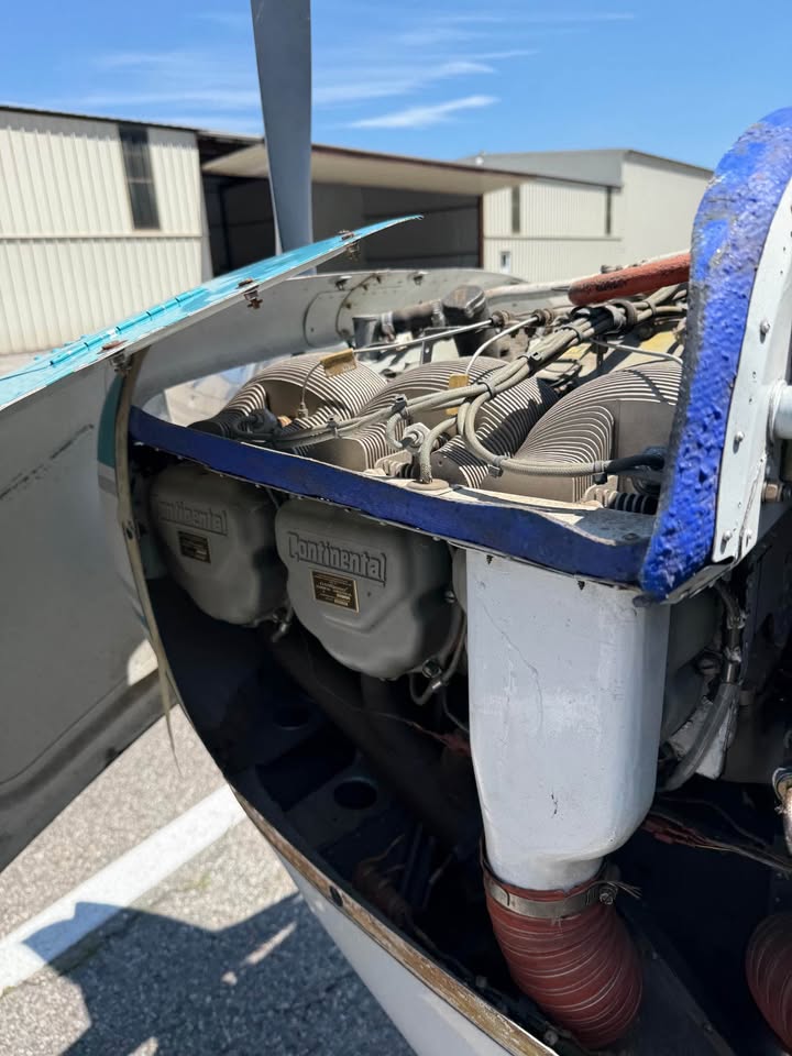 1964 Cessna 210D Centurion, photo 6